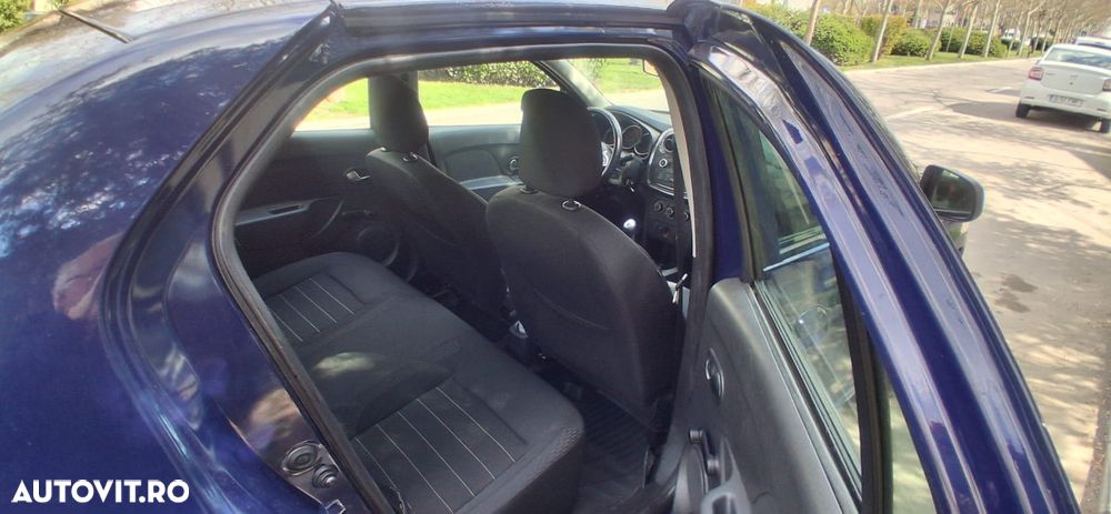 Dacia Logan 1.5 Blue dCi Laureate - 7