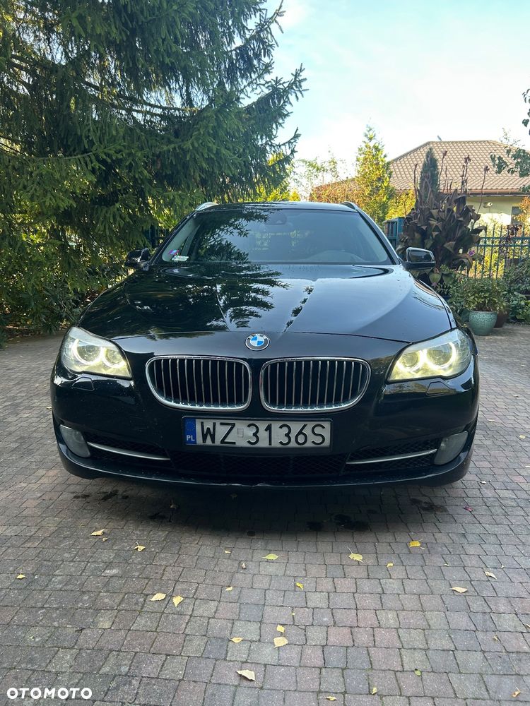 BMW Seria 5 520d - 12