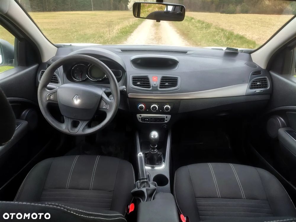 Renault Fluence 1.5 dCi Life - 8