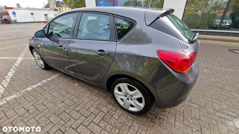 Opel Astra 1.4 T Sport - 2