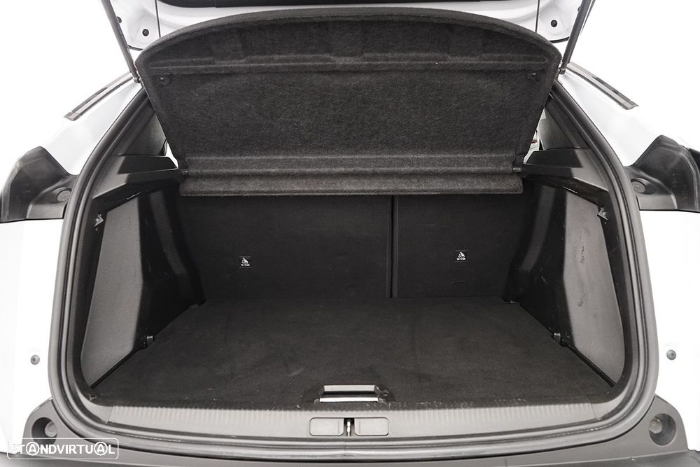 Peugeot 2008 1.2 PureTech Allure - 25