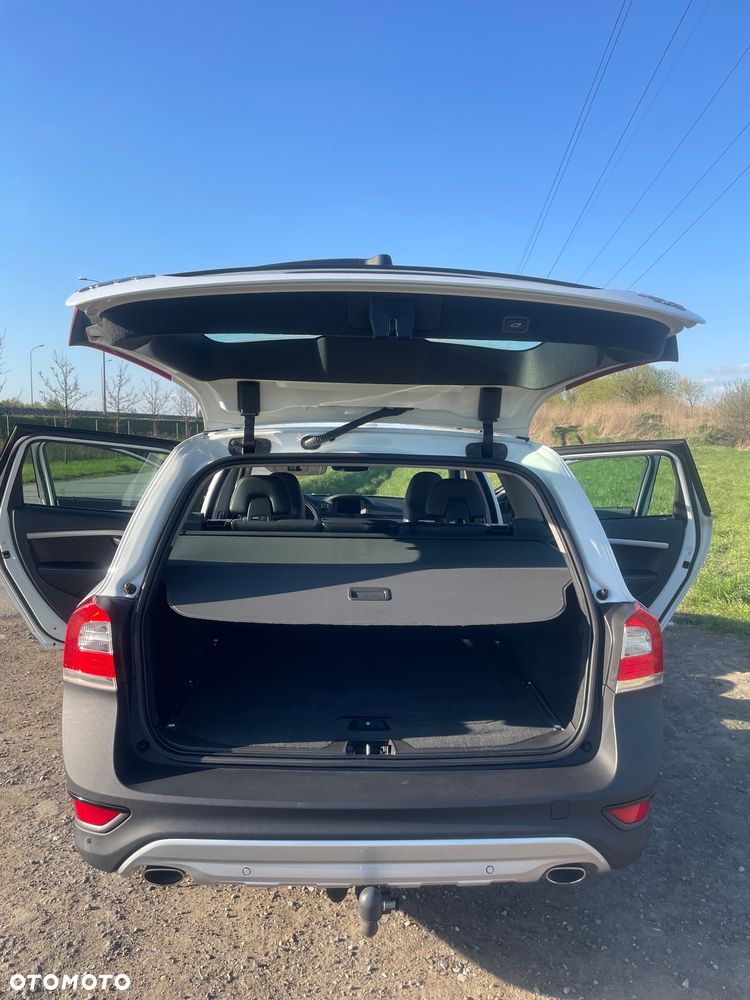 Volvo XC 70 D4 AWD Dynamic Momentum EU6 - 4