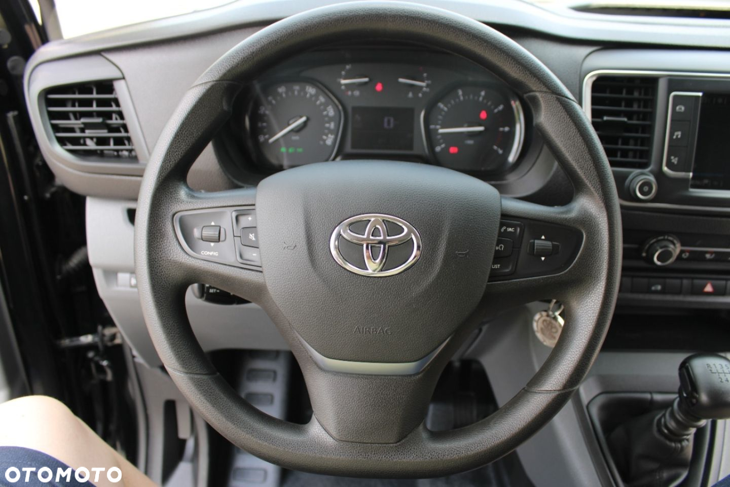 Toyota ProAce - 27