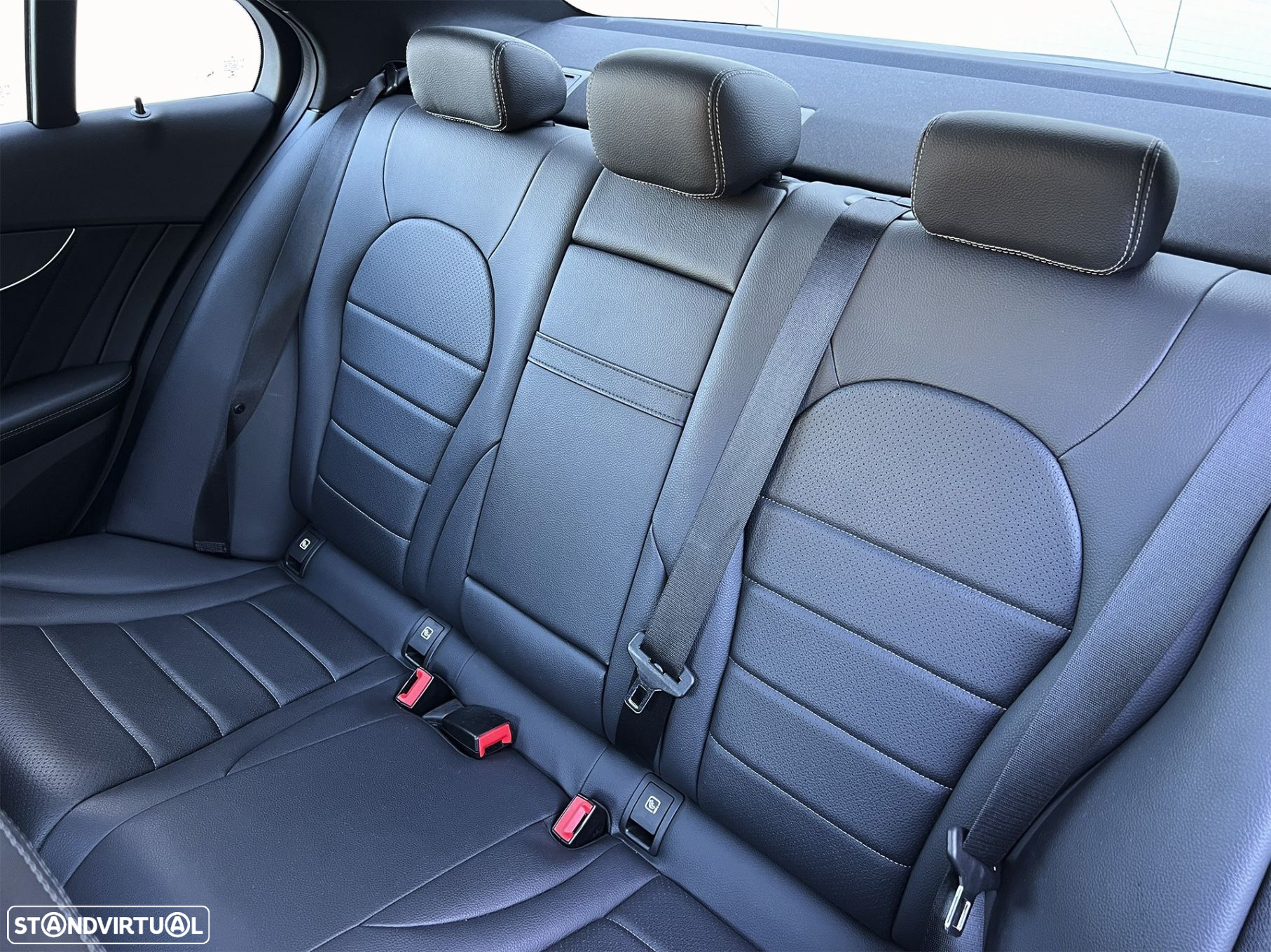 Mercedes-Benz C 180 d AMG Line - 51