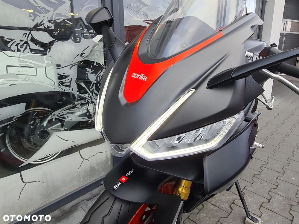 Aprilia RS - 8