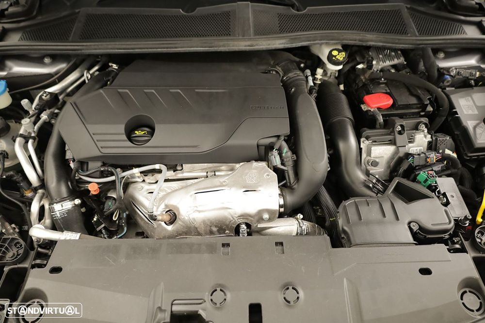 Peugeot 408 1.6 Hybrid Allure e-EAT8 - 24