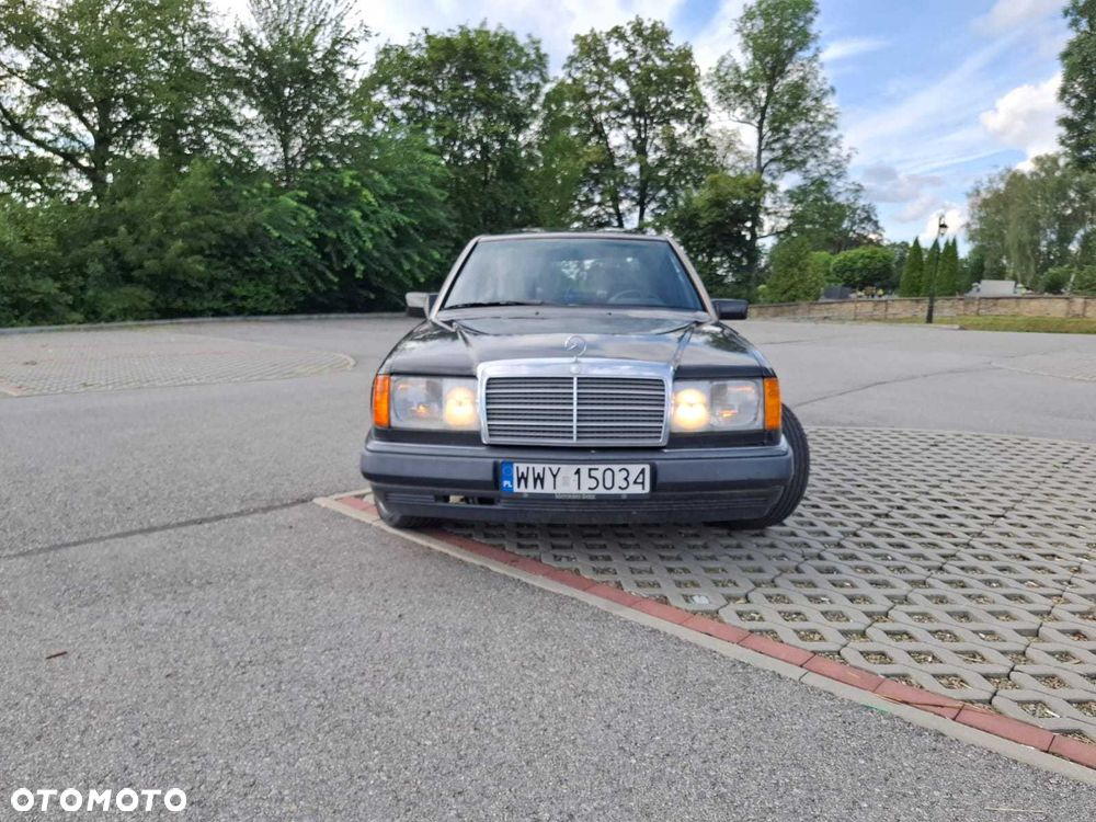 Mercedes-Benz W124 (1984-1993) - 7