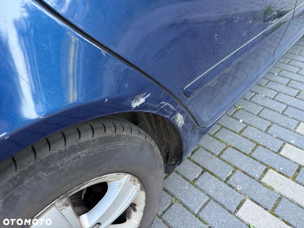 Skoda Octavia 1.6 Combi - 4