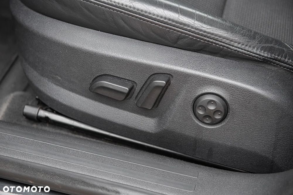 Audi A3 Sportback 2.0 TFSI S line Sportpaket plus - 17