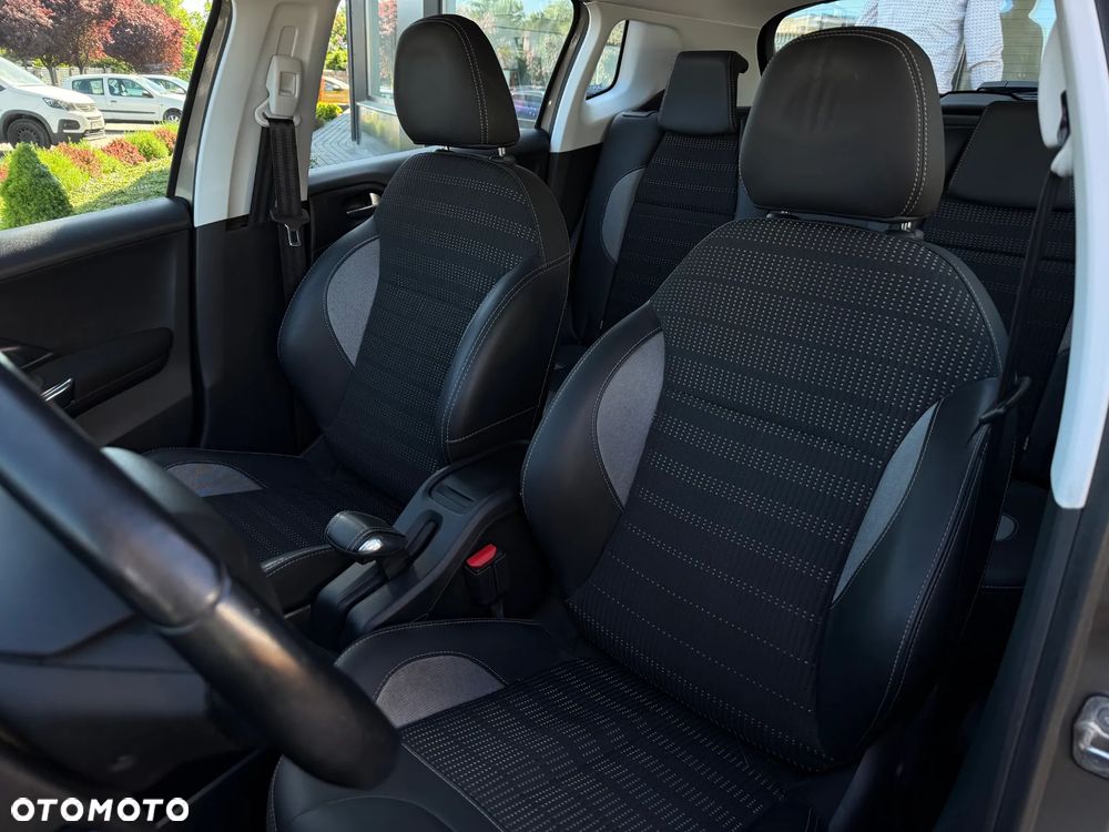 Peugeot 2008 PureTech 110 Stop&Start Allure - 11