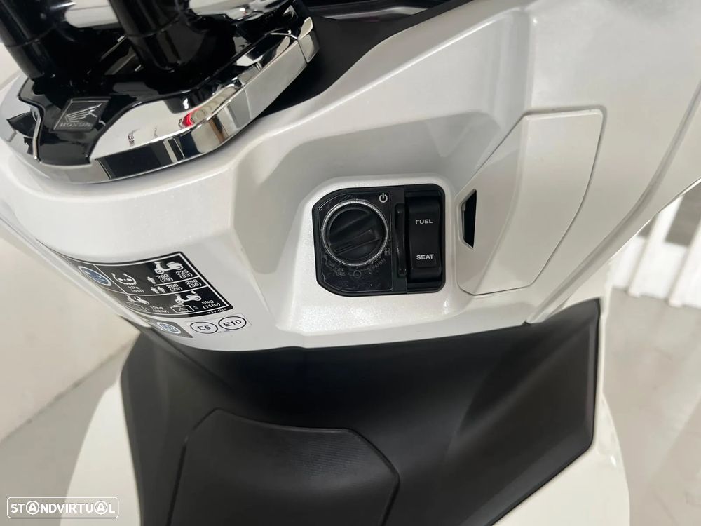 Honda PCX125 - 11