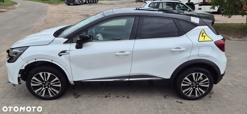 Renault Captur 1.6 E-TECH Plug-In Initiale Paris - 4
