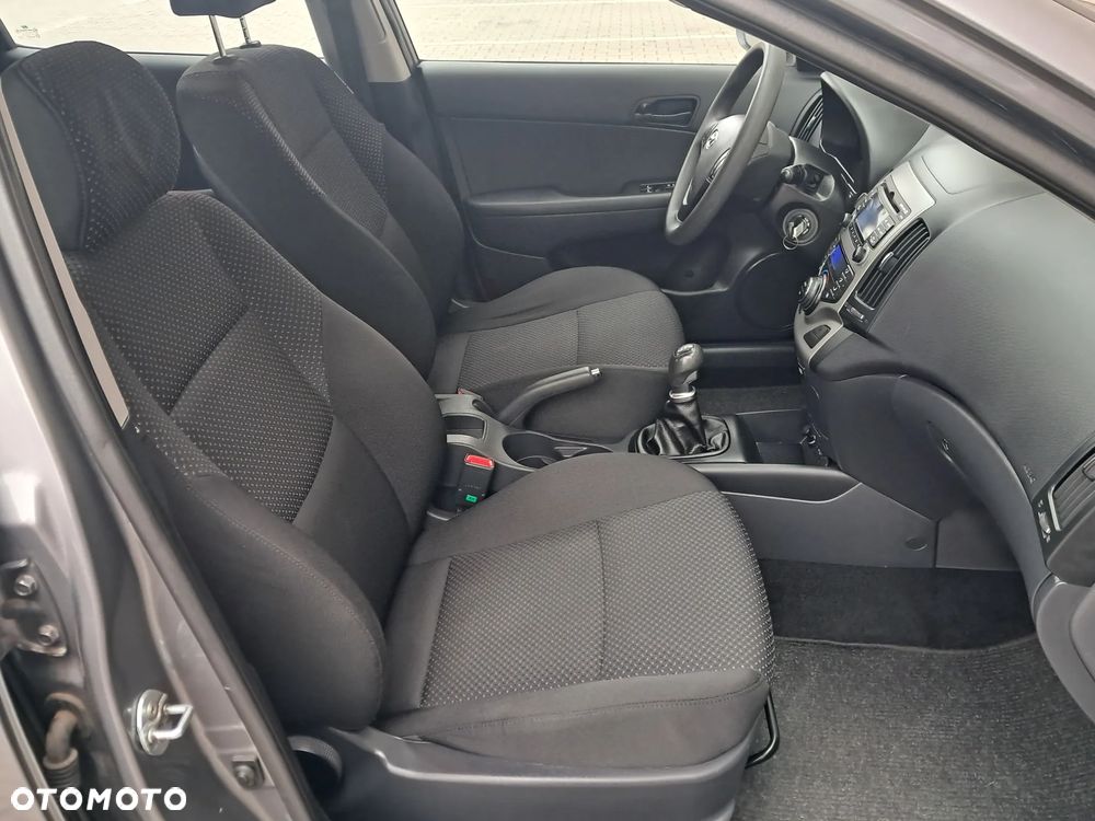 Hyundai i30 1.4 Edition Plus - 21