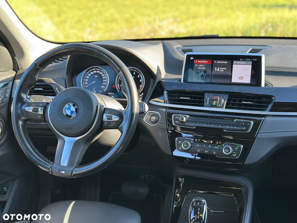 BMW X1 sDrive18i xLine - 16