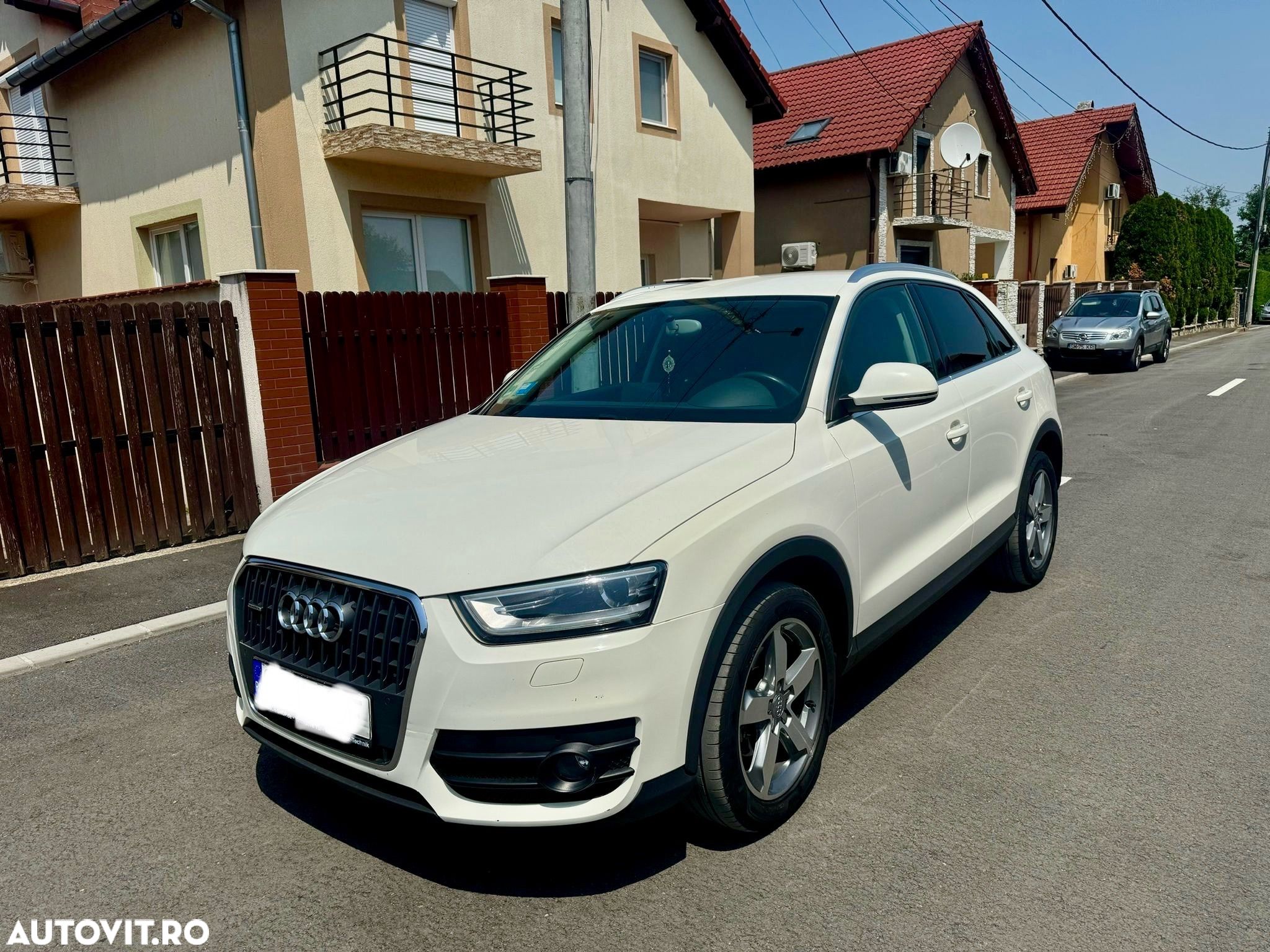 Audi Q3 2.0 TDI Quattro S-Tronic - 1
