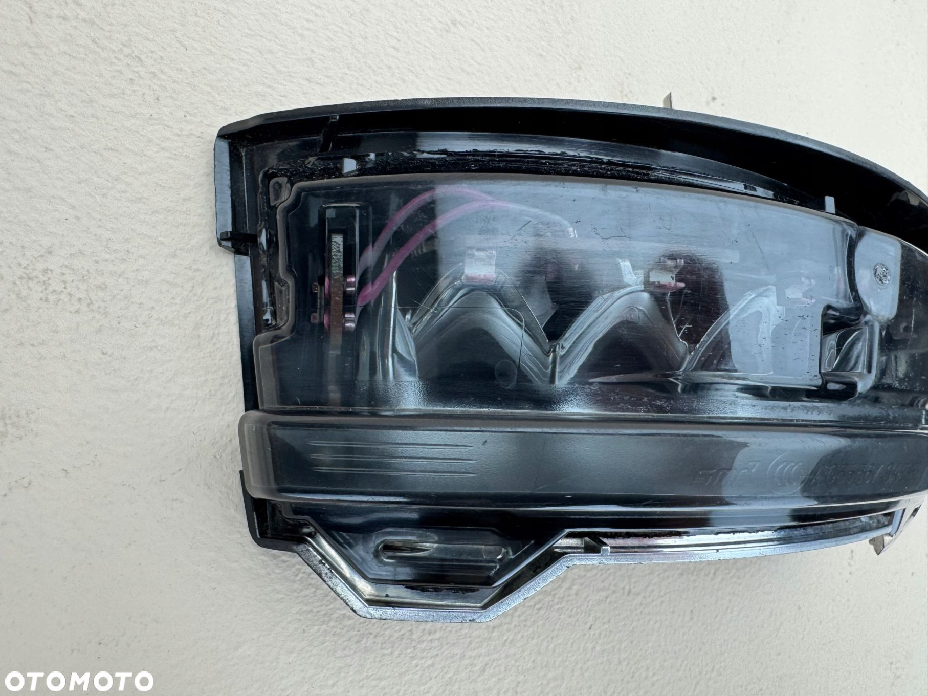 JAGUAR F-PACE EVOQUE VELAR LAMPA KIERUNKOWSKAZ PRAWY PRZÓD 2091.6252 - 2