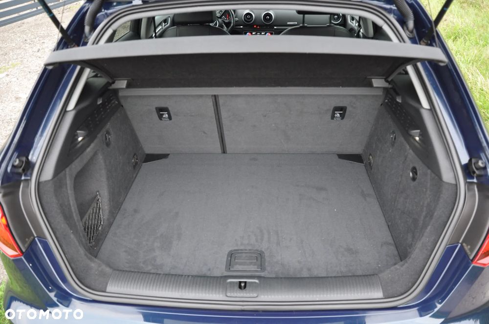 Audi A3 Sportback 1.4 TFSI CoD ultra Ambiente S tronic - 29