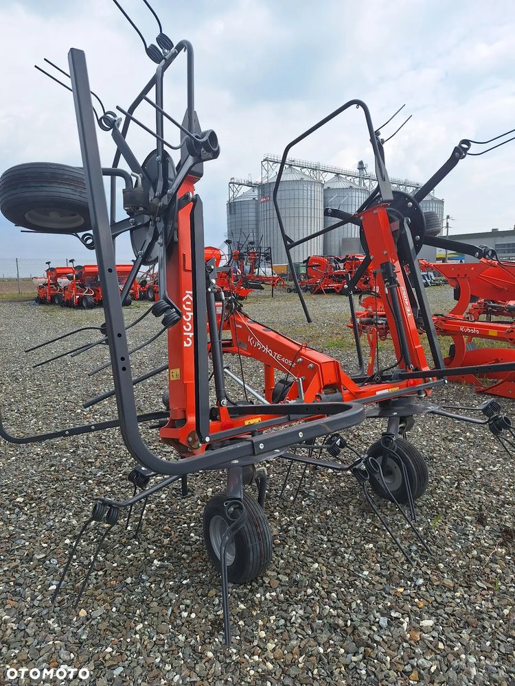 Kubota TE4052 - 4