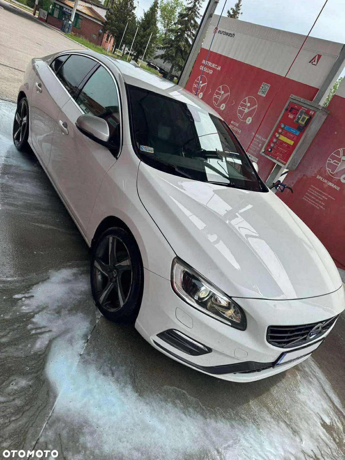 Volvo S60 D4 Drive-E Dynamic Edition (Kinetic) - 2