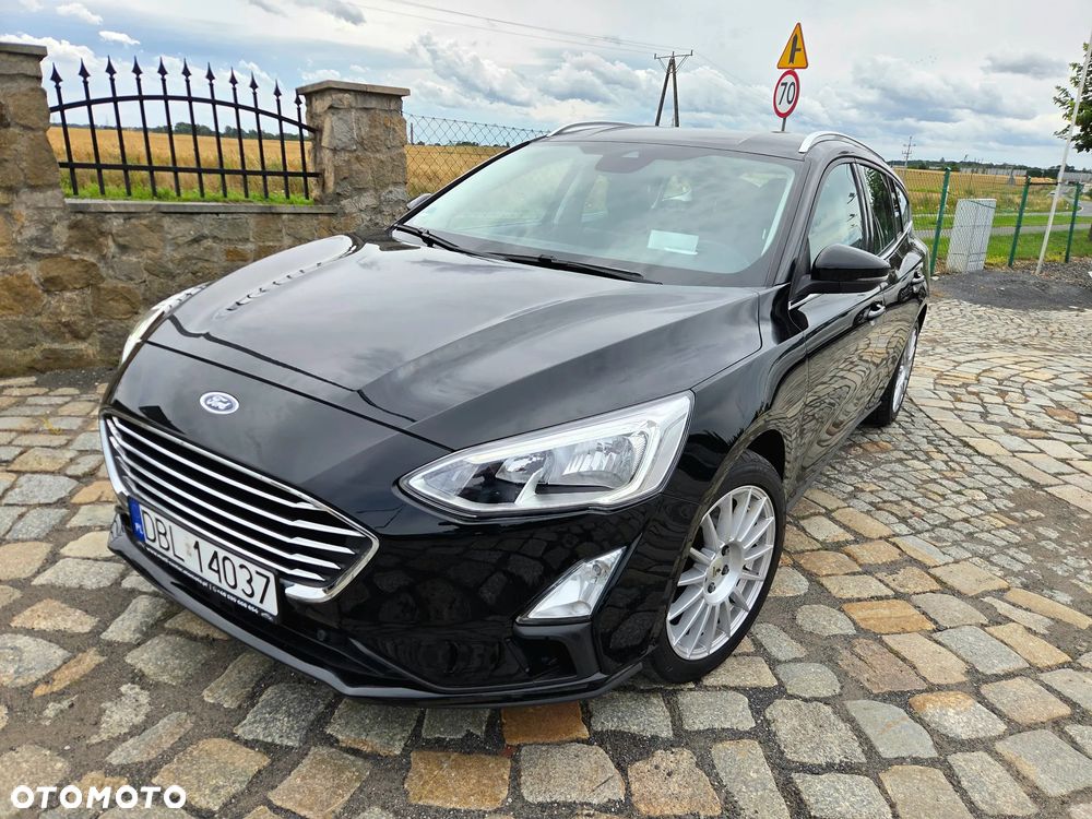 Ford Focus 1.0 EcoBoost Titanium - 1