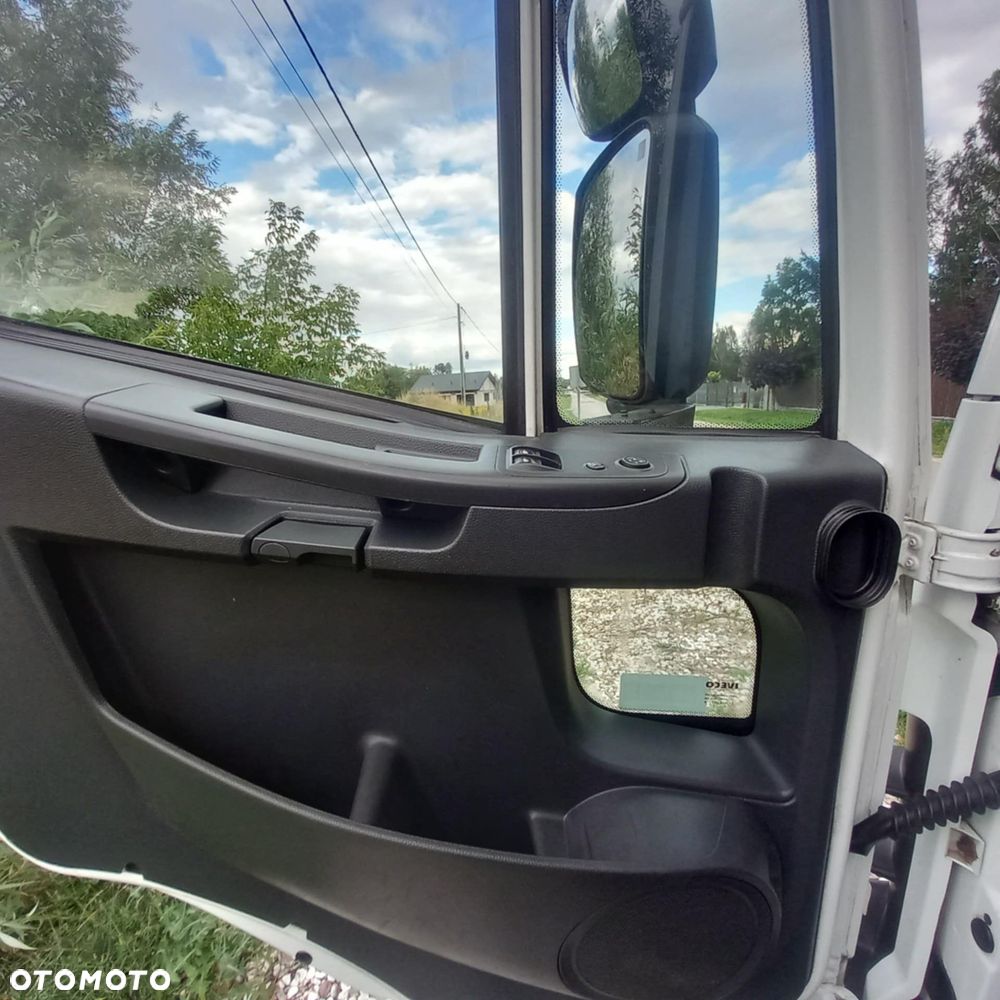Iveco 75e180 - 9