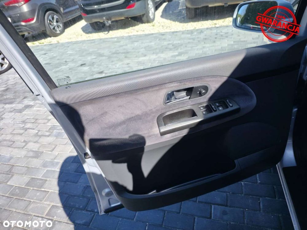 Volkswagen Sharan - 30