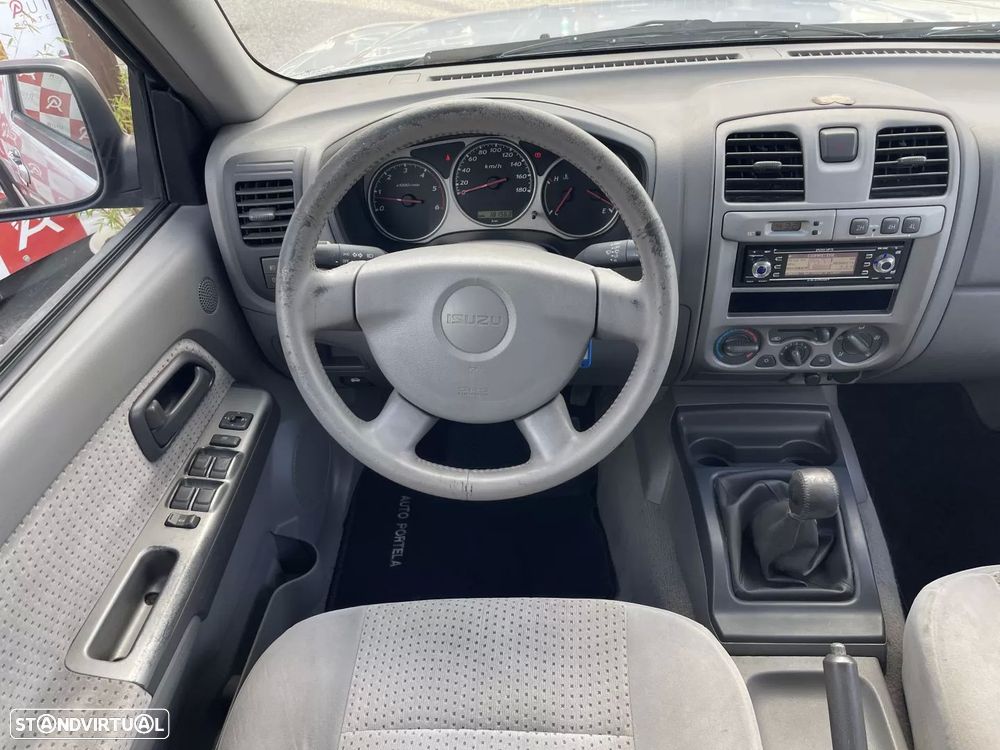 Isuzu Rodeo 3.0 DTi CD 4WD LS - 9
