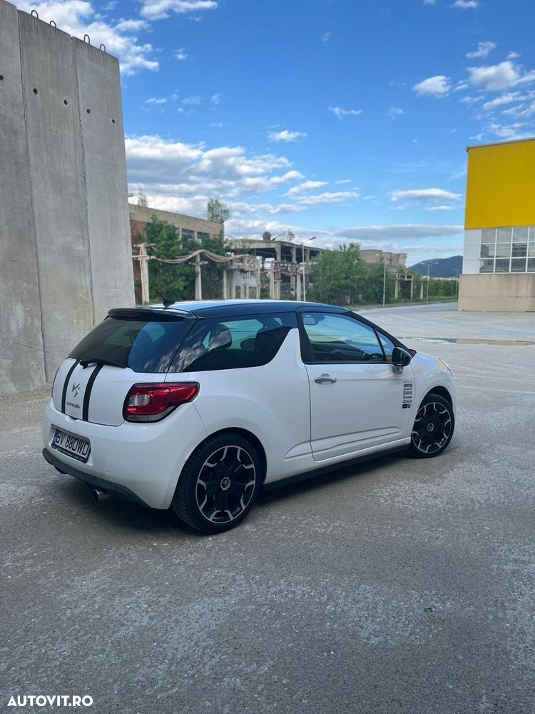 Citroën DS3 VTi 120 SoChic - 3
