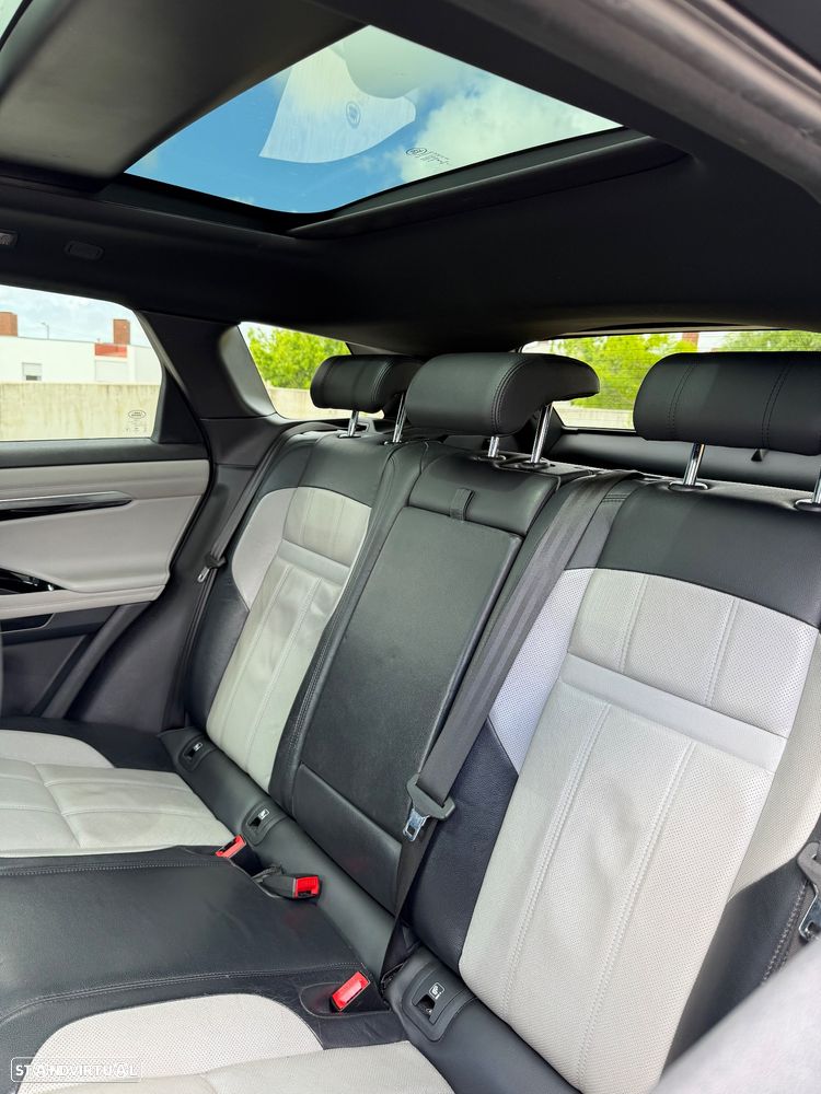 Land Rover Range Rover Evoque 2.0 D150 AWD R-Dynamic SE Auto - 16