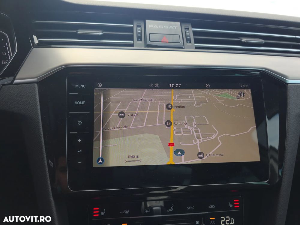 Volkswagen Passat 2.0 TDI SCR DSG 4Motion Elegance - 18