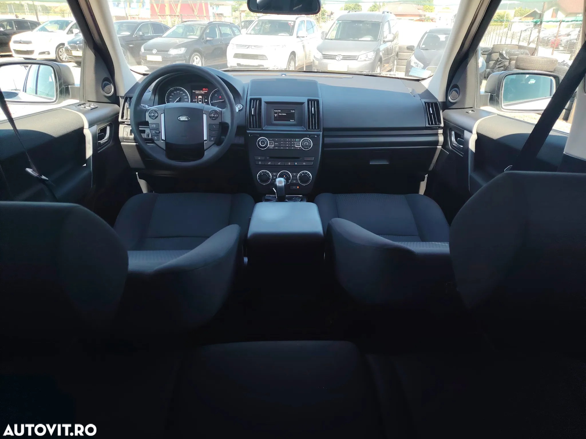 Land Rover Freelander 2 2.2 TD4 S - 8
