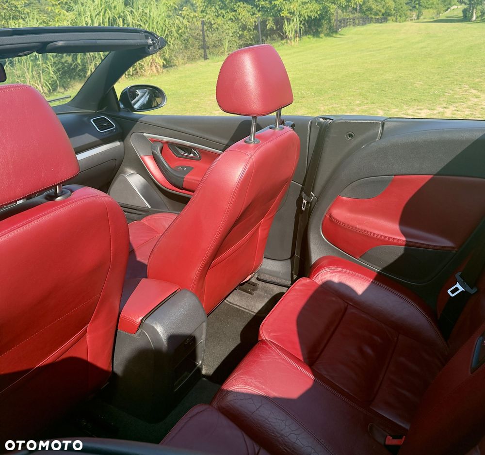 Volkswagen Eos - 4