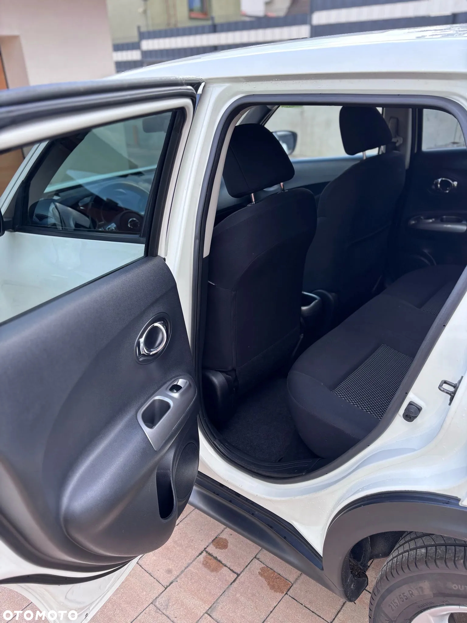 Nissan Juke 1.2 DIG-T N-Connecta EU6 - 8