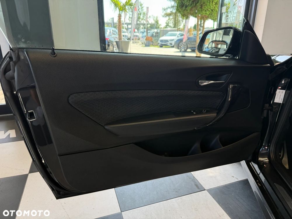 BMW Seria 1 116d DPF Edition Sport - 16