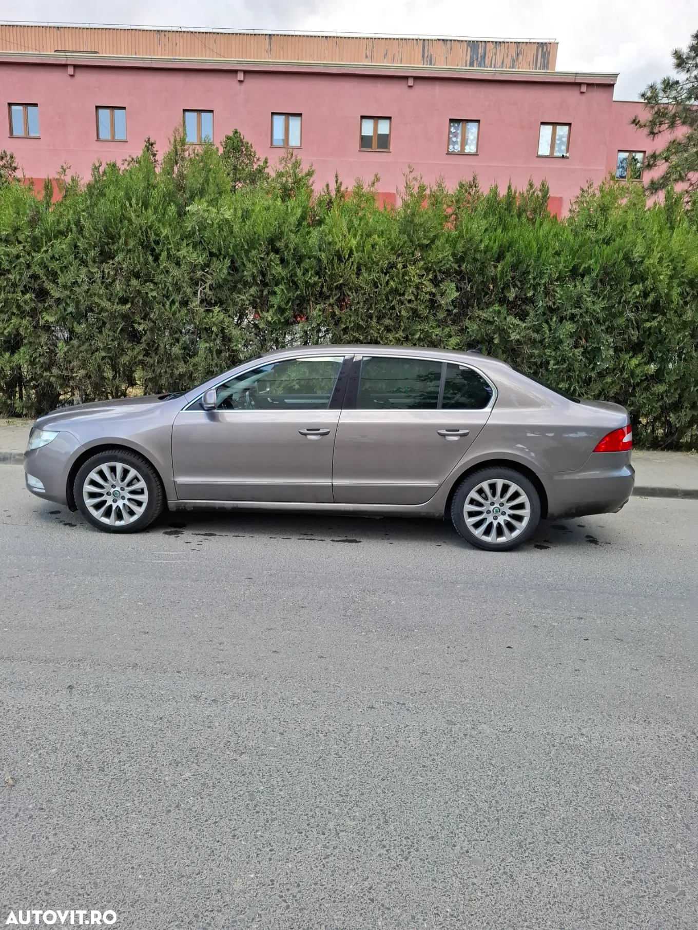 Skoda Superb - 5