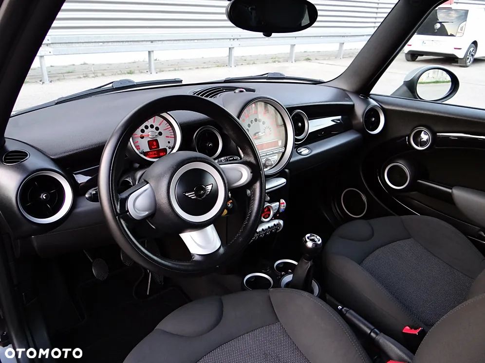 MINI Clubman One - 24