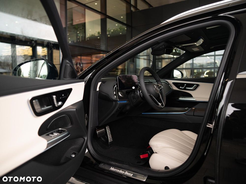 Mercedes-Benz Klasa E - 9