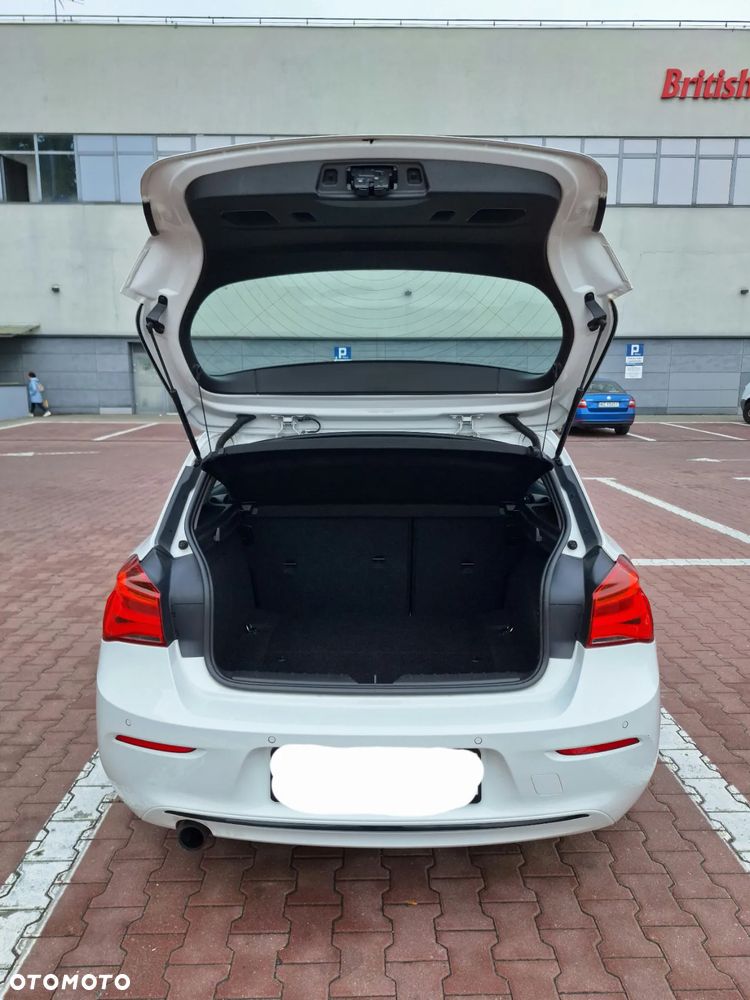 BMW Seria 1 118i Sport Line Shadow - 10