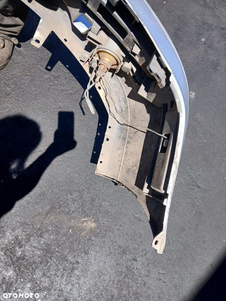 Volvo V40 zderzak przedni - 6
