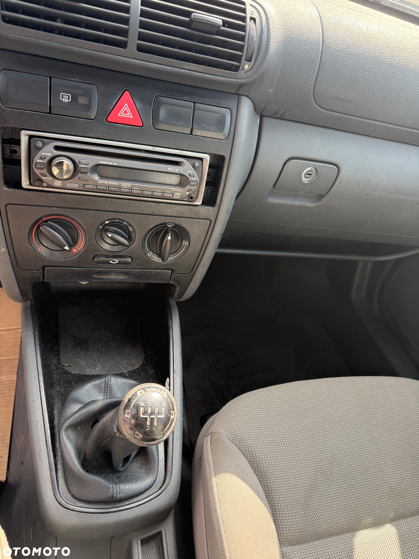 Audi A3 1.6 Attraction - 12