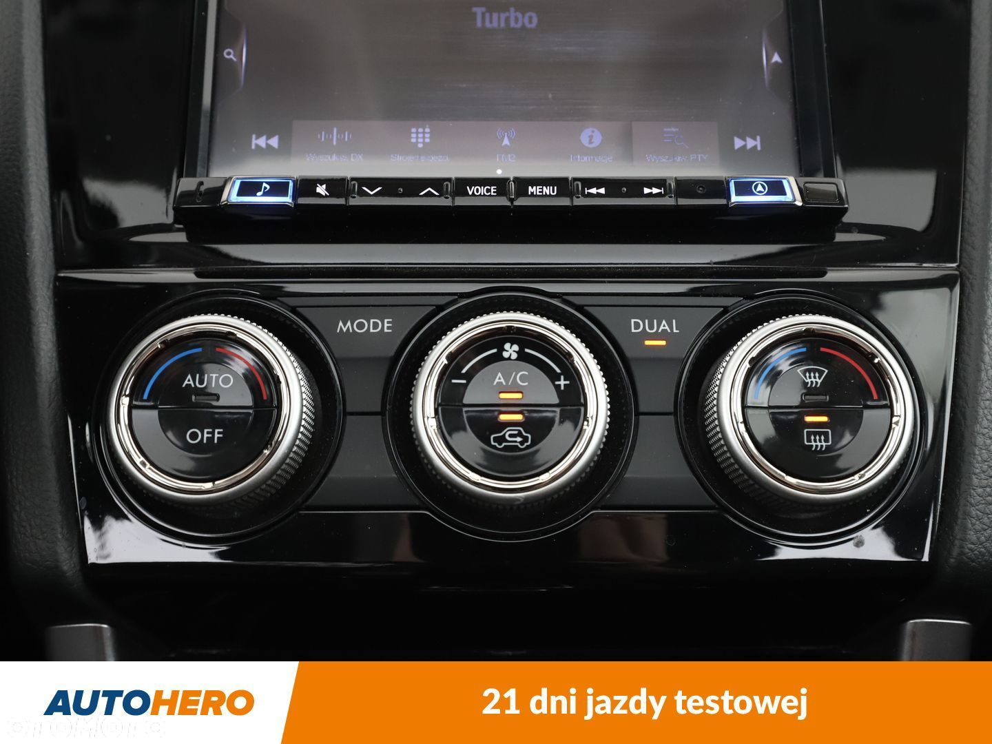 Subaru Forester 2.0 i Active Lineartronic - 24