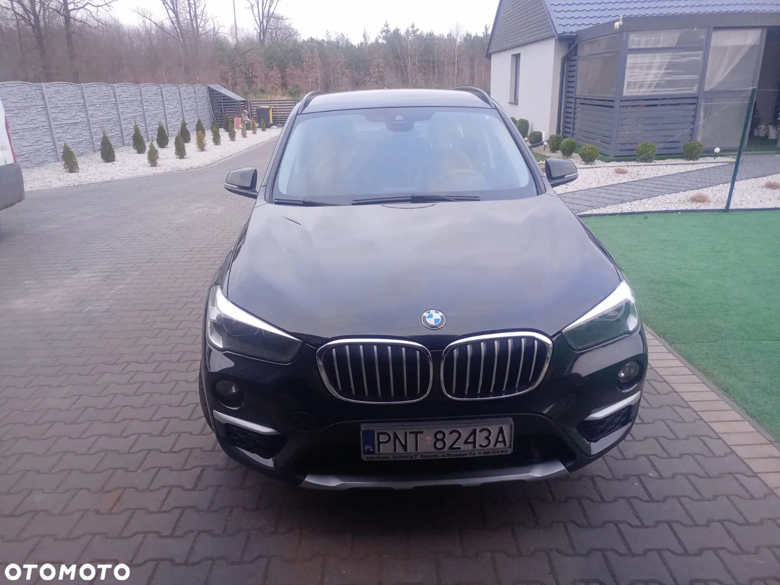 BMW X1 xDrive20i - 2