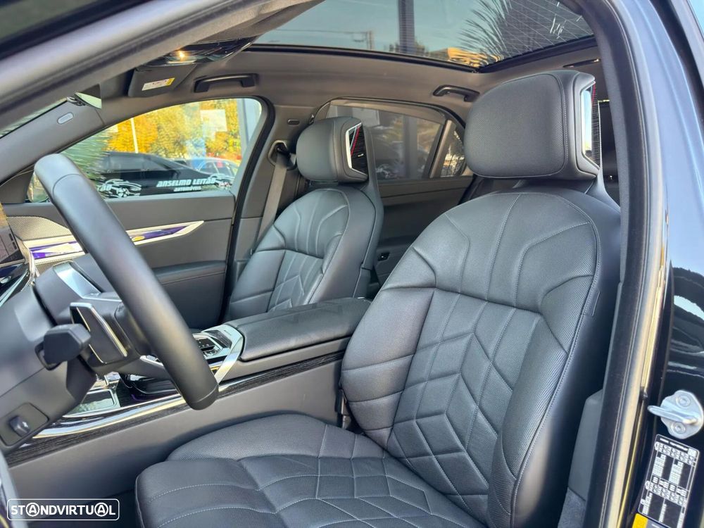 BMW i7 xDrive60 Pack Desportivo M Pro - 19