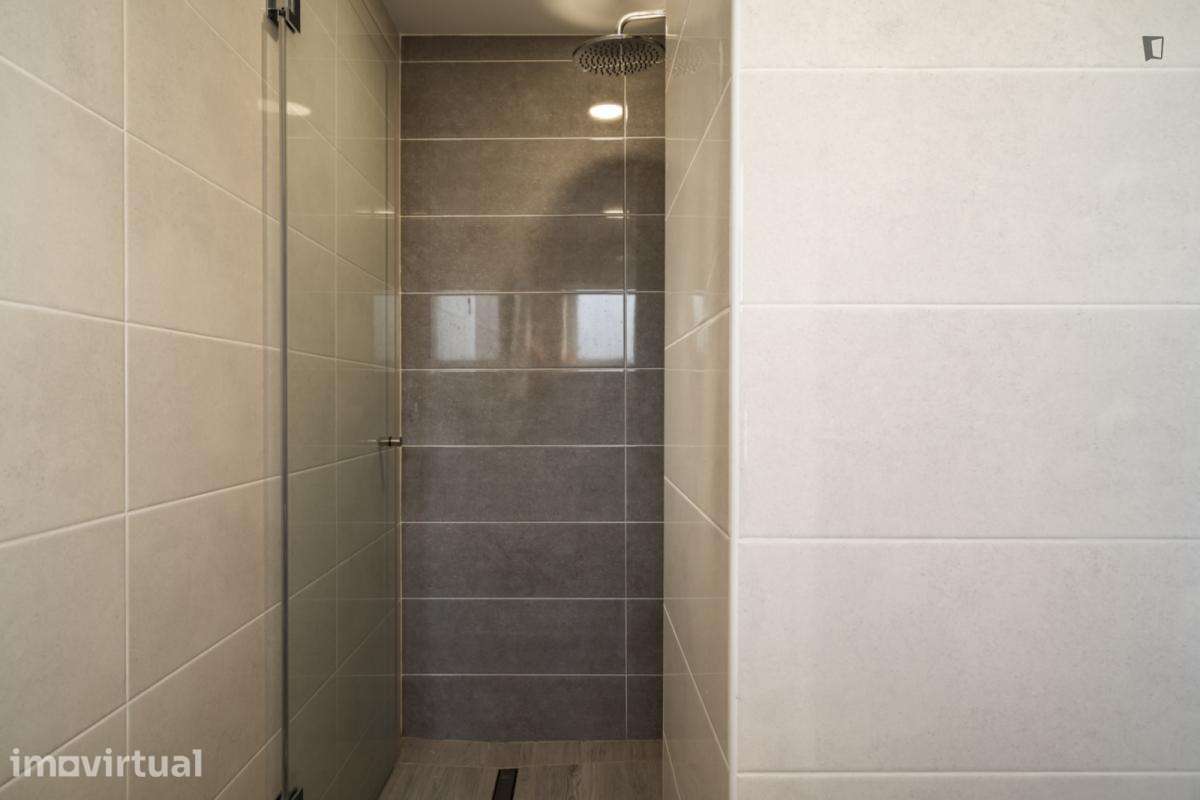 Apartamento com 2 quartos - localizado em Campolide Lisbon - Grande imagem: 4/35