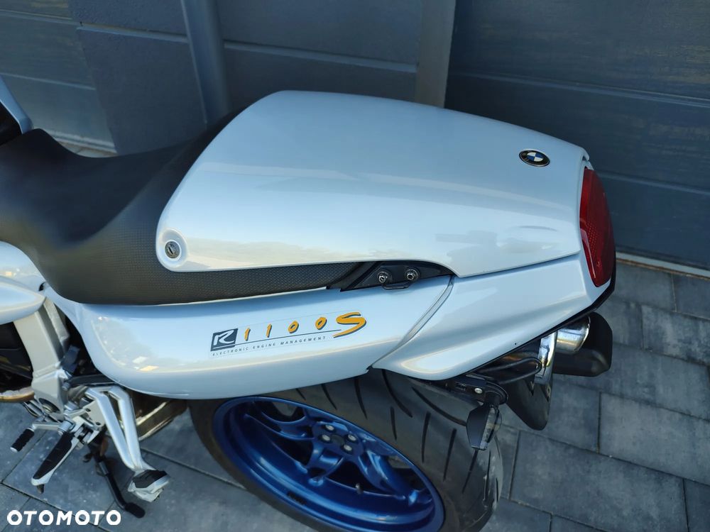 BMW R - 22