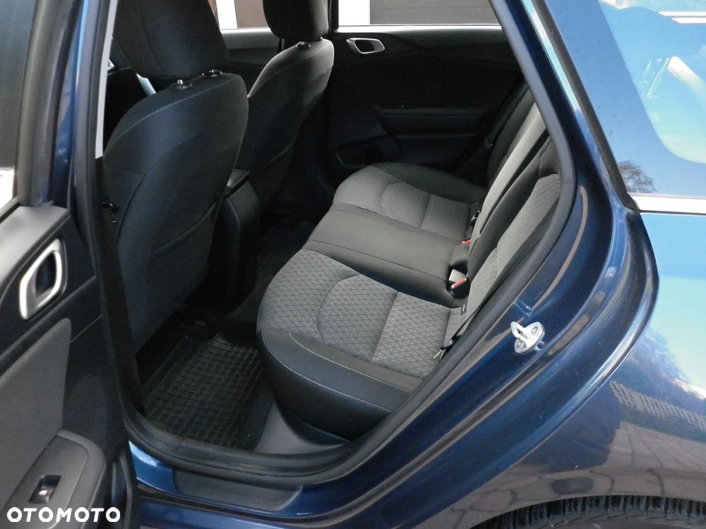 Kia Ceed 1.4 T-GDI M DCT - 8