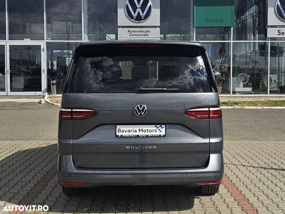 Volkswagen Multivan - 28
