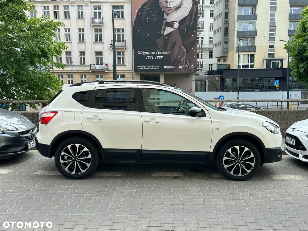 Nissan Qashqai 2.0 Tekna - 16