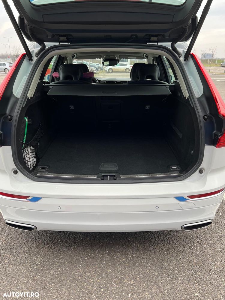 Volvo XC 60 B4 D AWD Geartronic Inscription - 9