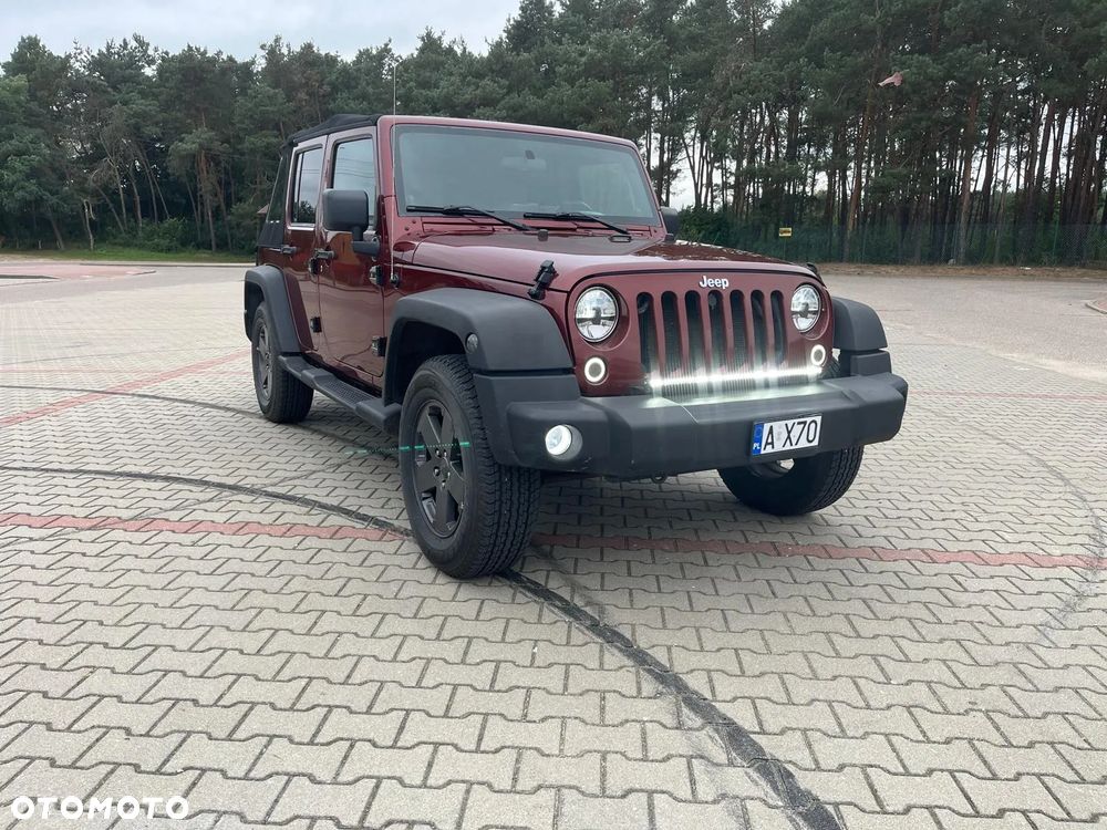 Jeep Wrangler Unlimited 3.8 Sport - 4